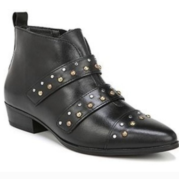 Naturalizer Blissful Studded Ankle BootieBlack Leather Almond Toe Women's 12 - Picture 1 of 5